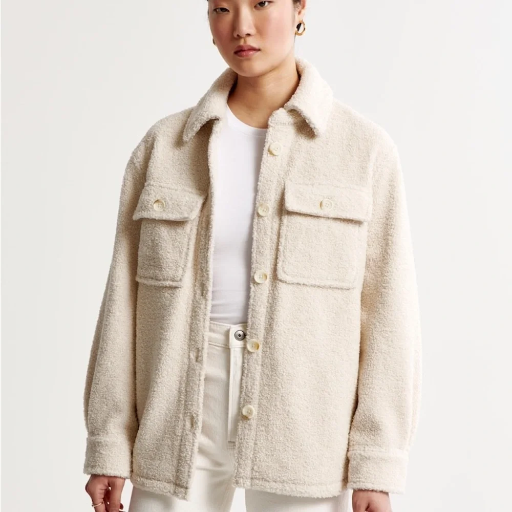 Abercrombie & Fitch Cream Sherpa Shirt Jacket - Picture 4 of 8